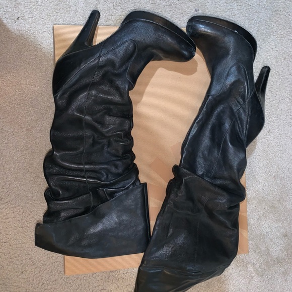 Jessica Simpson Shoes - Jessica Simpson heel boot size 9